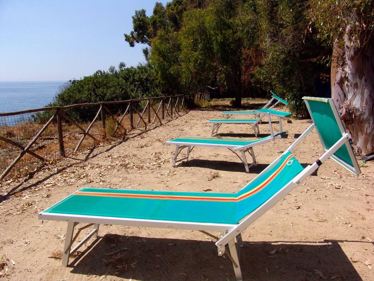 Riviera Degli Eucalipti - Cottage In Riva Al Mare 아치레알레 외부 사진