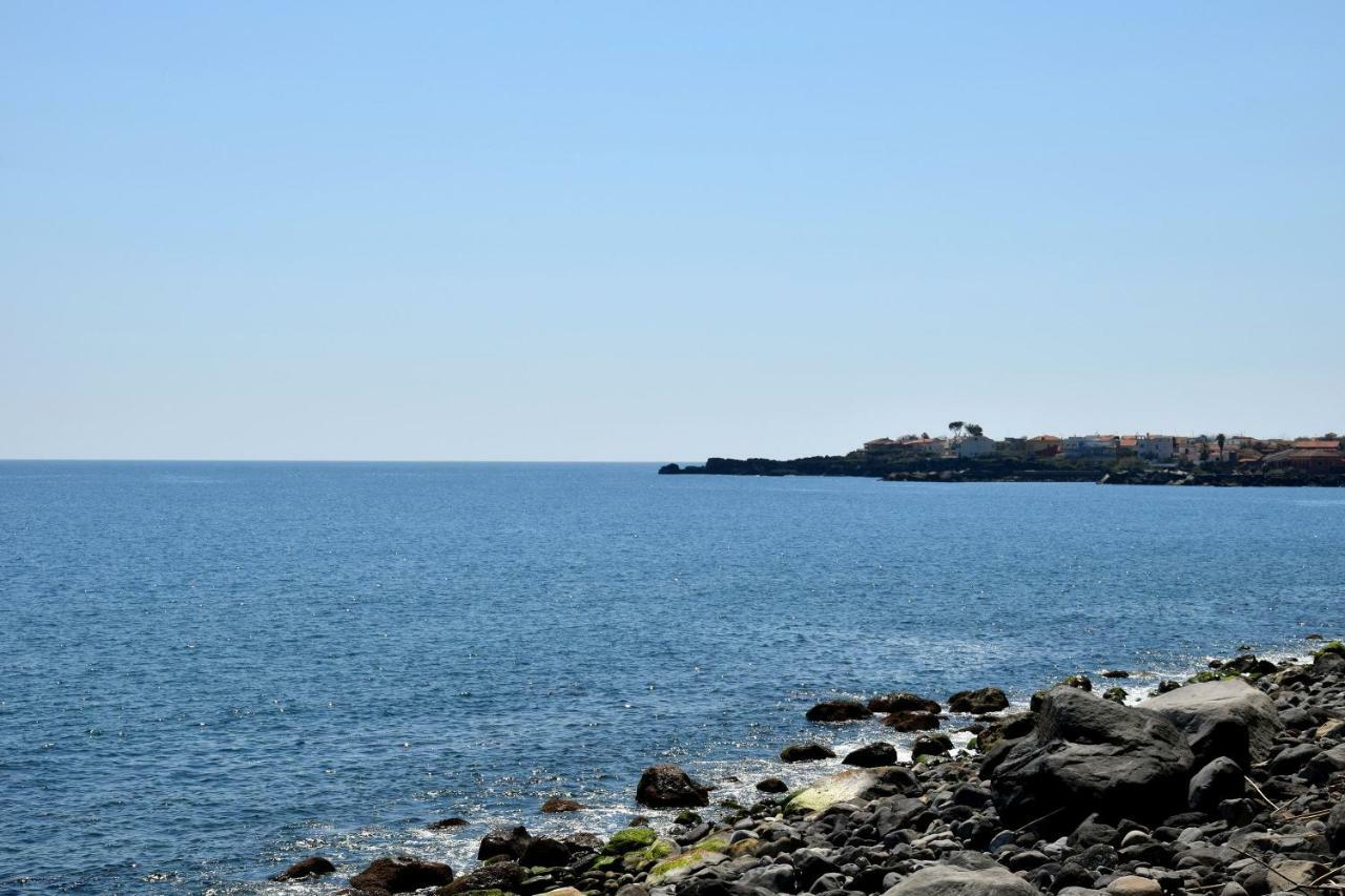 Riviera Degli Eucalipti - Cottage In Riva Al Mare 아치레알레 외부 사진